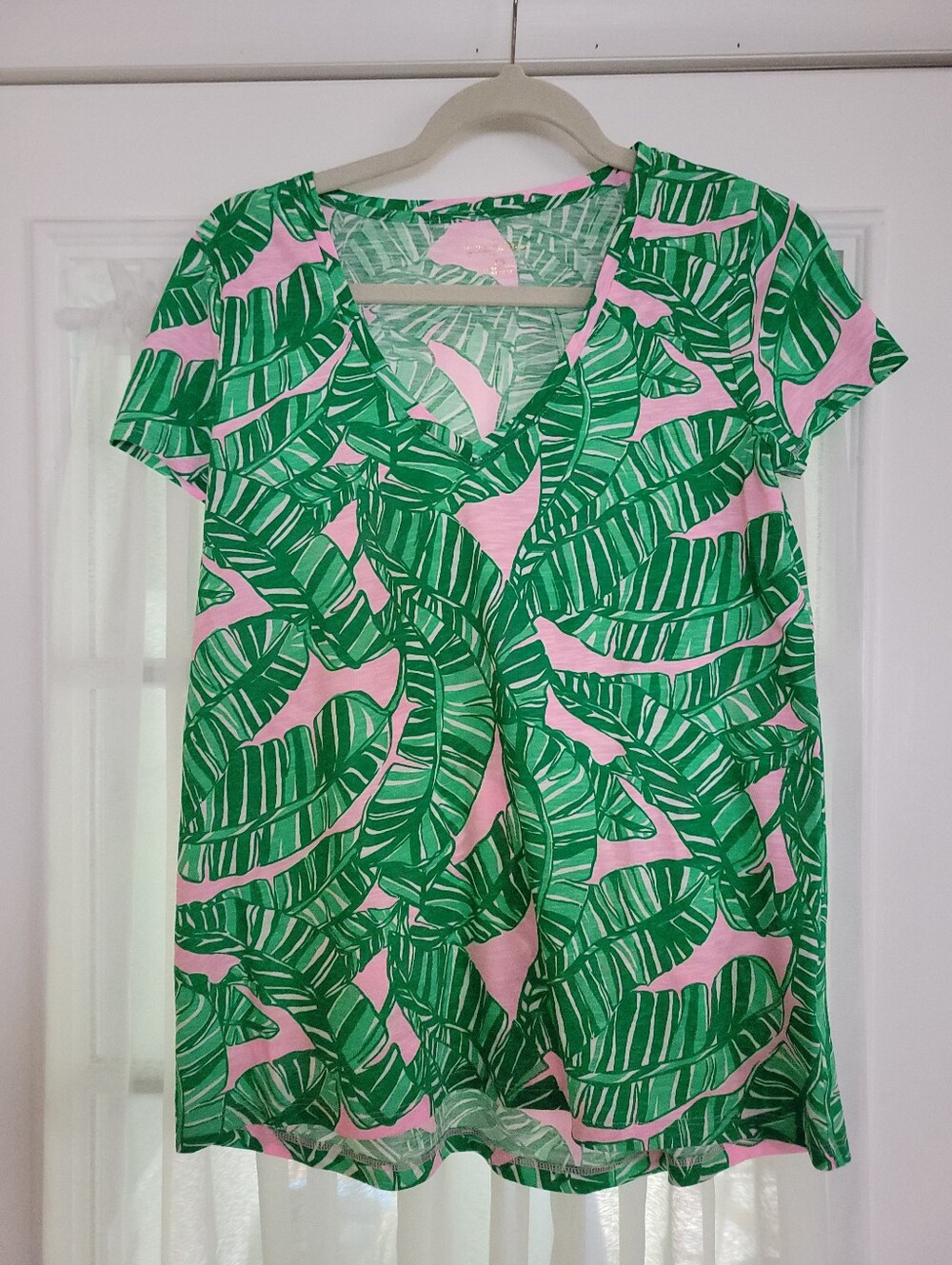 Lily Pulitzer Women’s Pink Tropical Leaf V-Neck Top